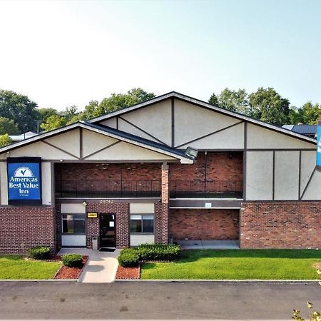 Americas Best Value Inn-Livonia/Detroit Exterior photo